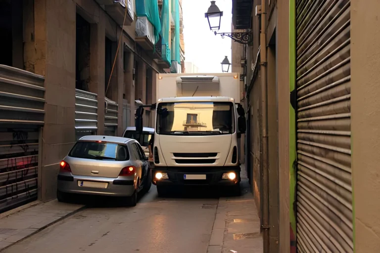 Sizing a Truck for Tight Streets and Frequent Stops